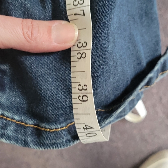 Time and Tru Womens High Rise Flare Jeans Size 2 Blue Med Wash Denim with Slits - Picture 2 of 9